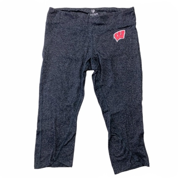 Colosseum Wisconsin Badgers Cropped Grey Workout Leggings - Picture 6 of 9